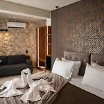 Alkioni Boutique Pýli