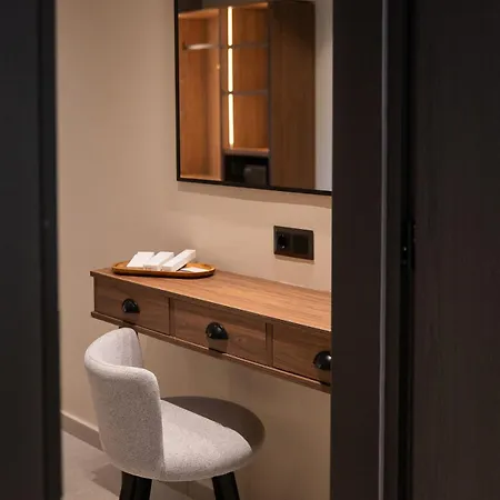 Alkioni Boutique 3*